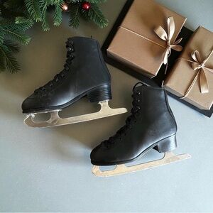 American Athletic Youth Ice Skates Black Size 3 (fits women’s 4.5–5)